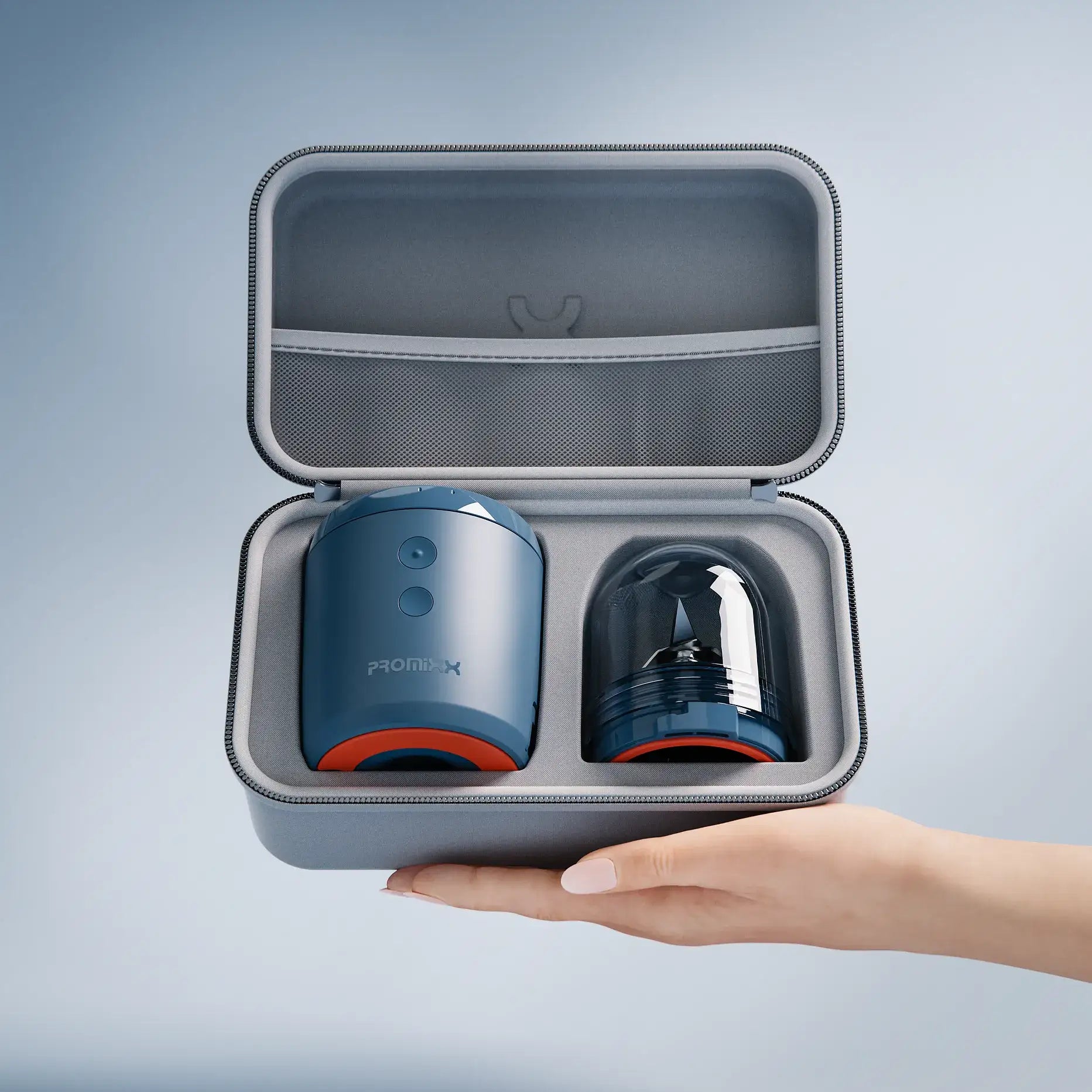 intelligent-cordless-portable-blender-p0 PRO-ICB-MB_image001-Blue_edit.webp
