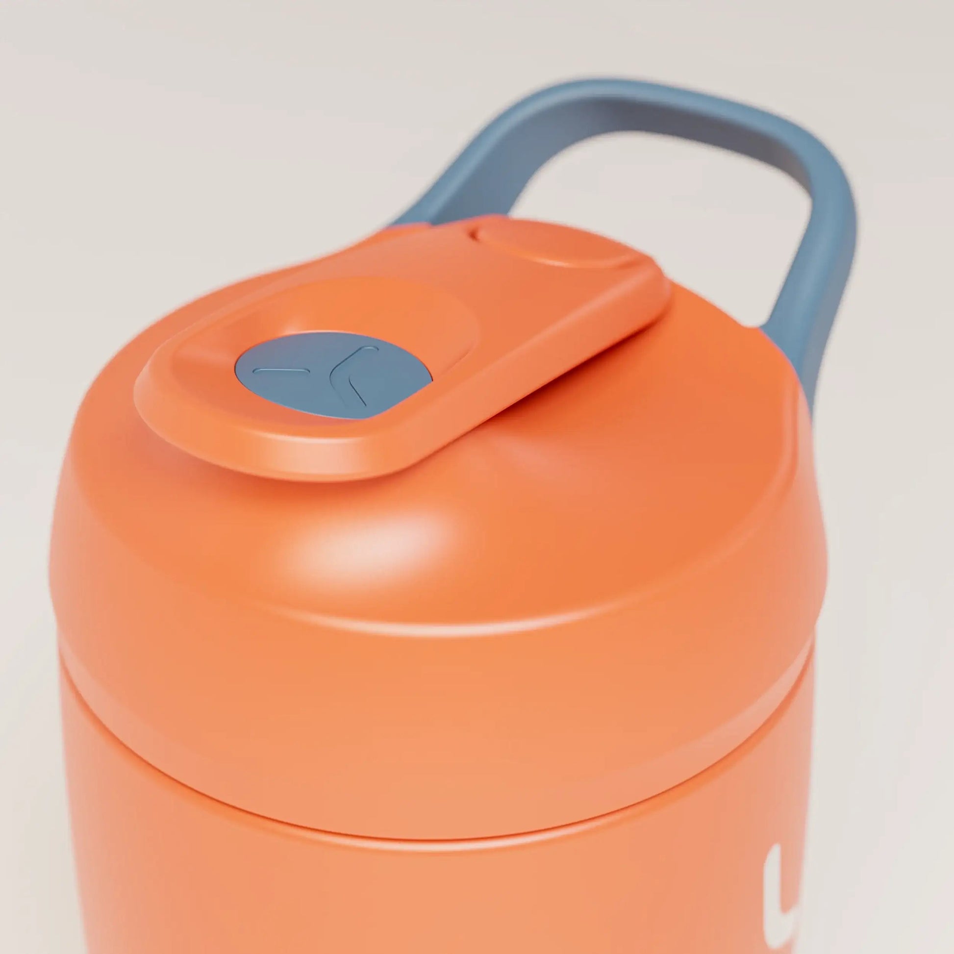 insulated-performance-shaker-bottle-b5 SHKR_18550_dwSS-S1.1_burntOrange_midnightBlue_1_5_highInsert_edit.png