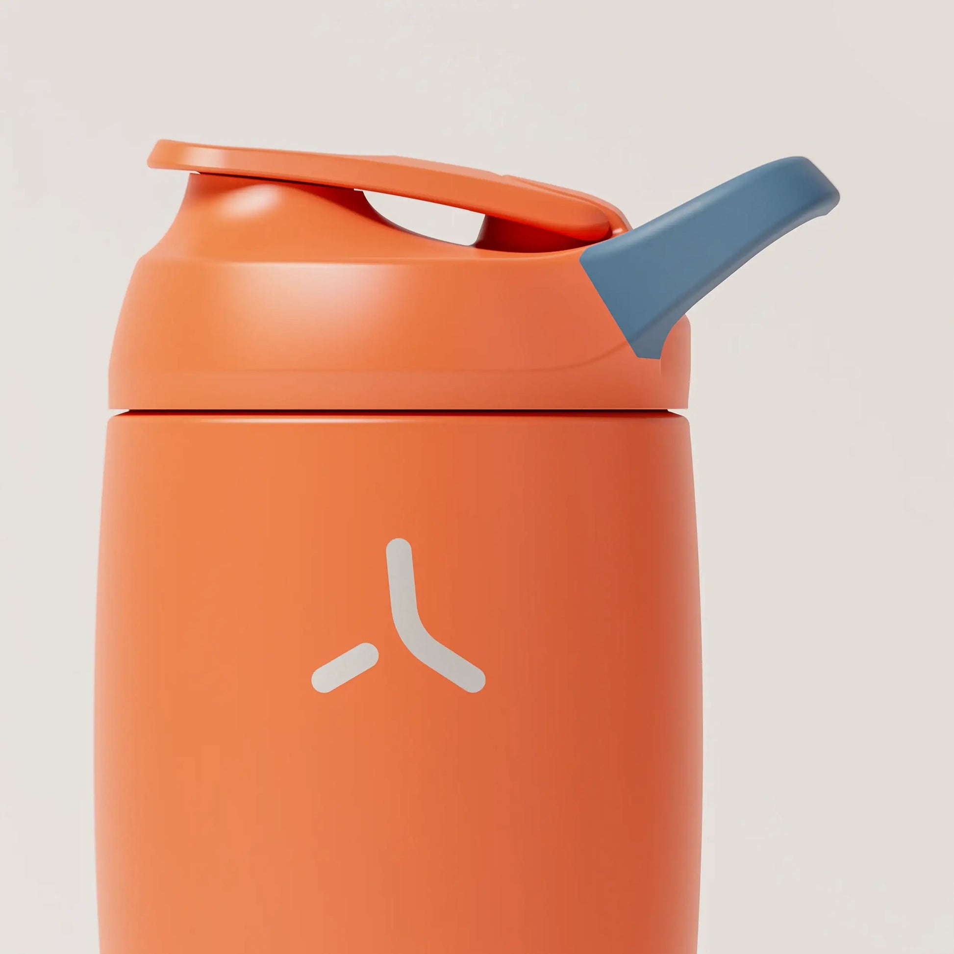 insulated-performance-shaker-bottle-g3 SHKR_18550_dwSS-S1.1_burntOrange_midnightBlue_1_8_orthoLid_edit.png