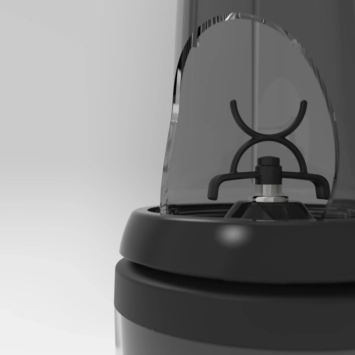 nutrition-and-protein-blender-b0 xblade_cutaway.1660.jpg